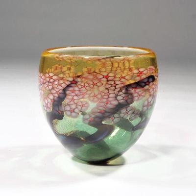 "ROBERT HELD (B. 1943) ART GLASS CHERRY | Ed. 140/250
h. 8 x dia. 8.5 in. BLOSSOM BOWL"