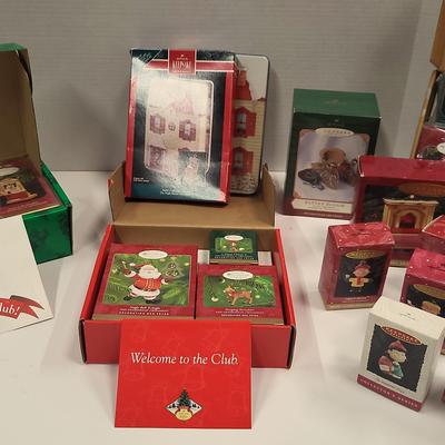 Hallmark Ornaments (feat. Members Only Pieces+) (WH3)