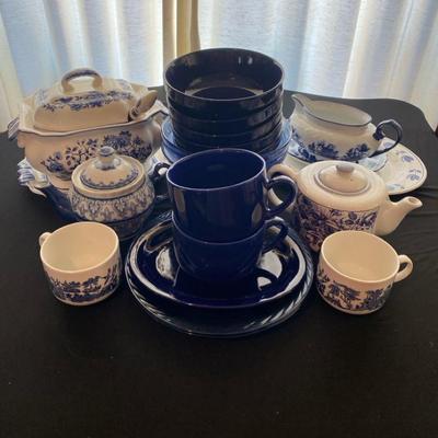 Blue & White Kitchen 