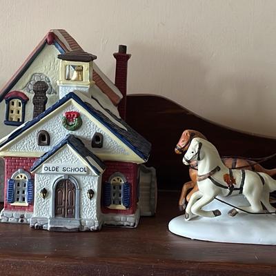 Dickensvale, Share The Joy And Hearthside Christmas Village 