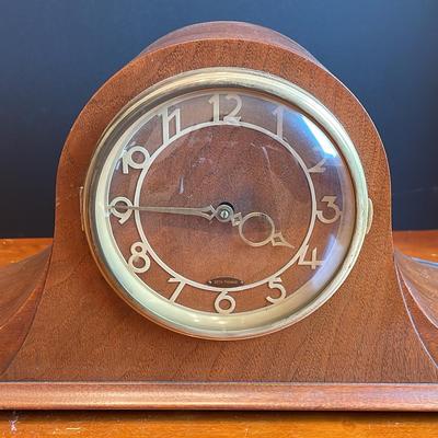 Seth Thomas Wood  Mantel Clock