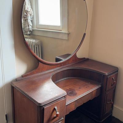 1930's Antique Mahogany Vanity ( No Stool) 