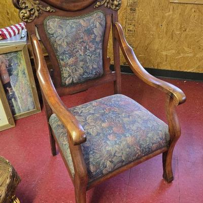 Walnut Parlor Chair 