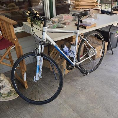 Schwinn Searcher Bike 