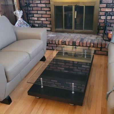 Italian leather living room sofa 