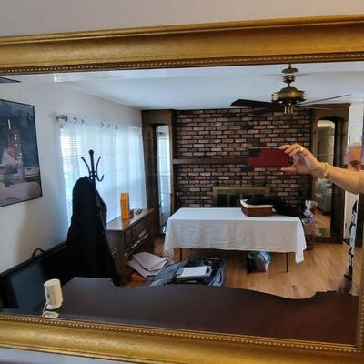 Large mirror 