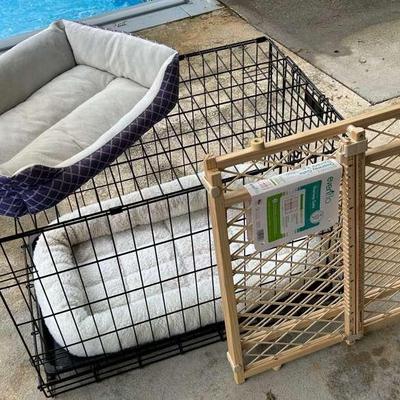 Gurney Dog Crate Plus More