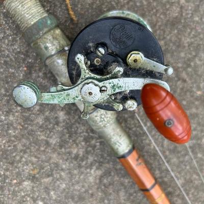Vintage Hexagonal Wooden Fishing Rod with Penn No. 209 Reel – Approx. 110" Long