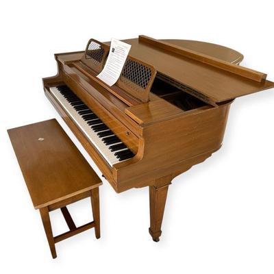 Hardman Peck Baby Grand Piano With Bench