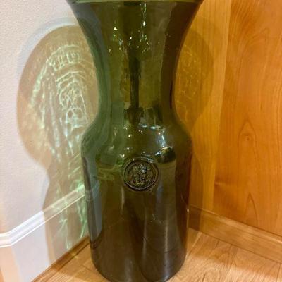 Massive Hand-Blown Lion’s Head Vase – Emerald Green Glass	