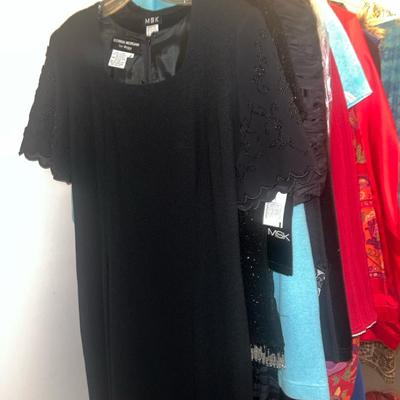 Women Clothing Featuring Donna Morgan, American Eagle, MSK And More