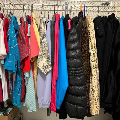 Coats Featuring Erin London, Danskin, Marmot And More 