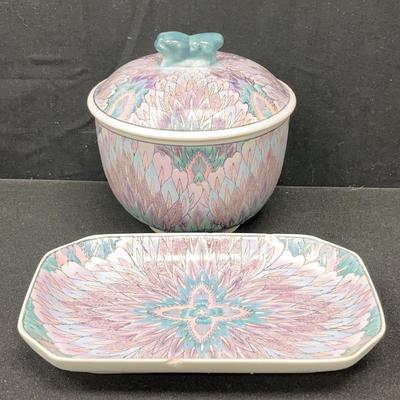 Toyo China Round Ceramic Trinket Box & Tray