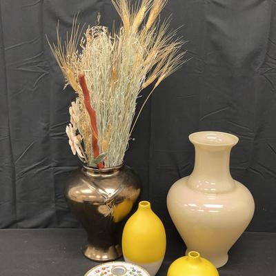Vases & More