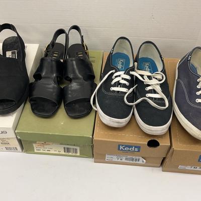 Women’s Shoes Size 7-71/2 (4)