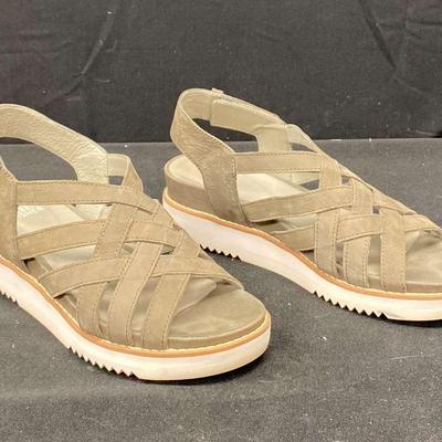 Eileen Fisher Sport Sandals Size 7