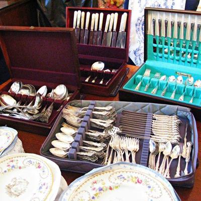 Community and other Flatware Sets - Flatware Set with Mother of Pearl Handles