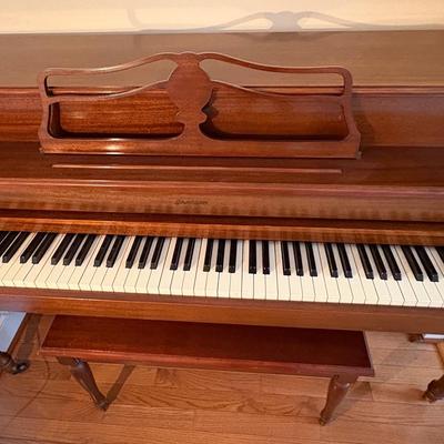 Janssen Spinet Piano 