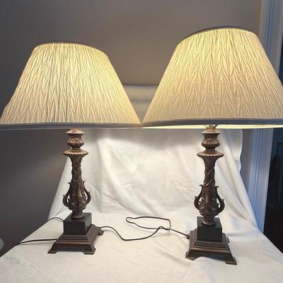 Set Of 2 Victorian Bronze Style Table Lamps 