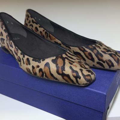Stuart Weitzman Pipesniper Leopard Low Pump 