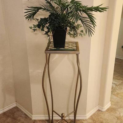 Metal Plant Stand