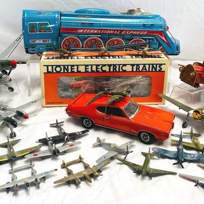 Lionel, Motormax And Airplanes 