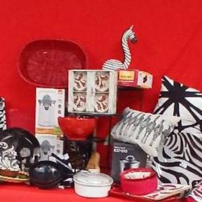 Entertain in a Red, White and Black bundle + extra box