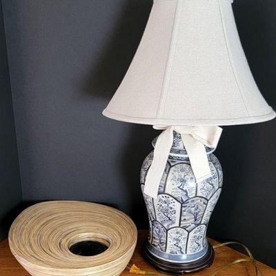 Chinese Lamp & Bamboo Base
https://ctbids.com/estate-sale/35441/item/3986079/Chinese-Lamp-Bamboo-Base