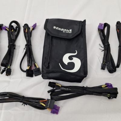 Sparkle Computer Case with Assorted 8 Cabels by Great Wall
