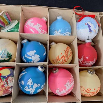Lot of Vintage Ornaments Shiney Brite Stenciled Ornaments - Unique Indent Glass Ornament - Shiny Bri