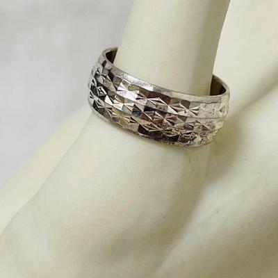 “Milor” Sterling Silver Ring