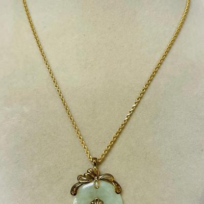 14K Gold Necklace with Jadeite Pendant