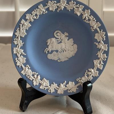  Jasperware Wedgwood Chariott Race Trinket Dish 4 Inch.