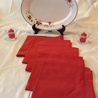 Waverly Garden Room Roseberry Ceramic Platter with Tulip Candle Holders Set of 2