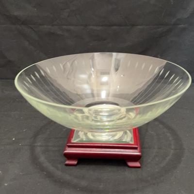 Beautiful Bowl With Stand