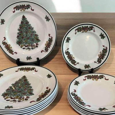 Johnson Bros. Victorian 11” -6 Christmas Dinner Plates & 8” -6 Salad Plates 