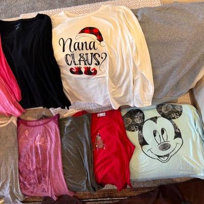 Women's Clothing fall/winter Sz XL set