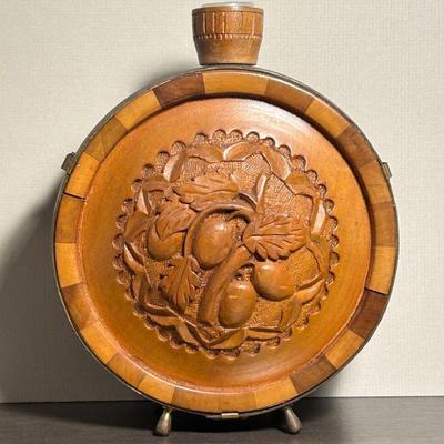 Vintage wood water canteen