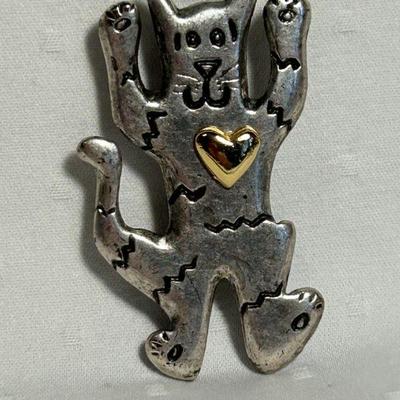 Brooch