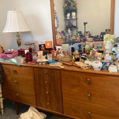 MCM dresser