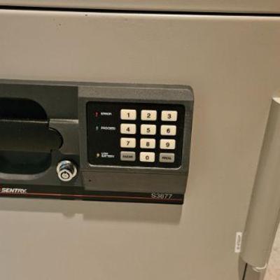 Brinks Safe