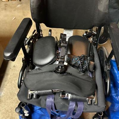 Wheelchair 