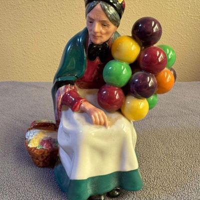 Available in auction - Lot 12 - Royal Doulton figurine