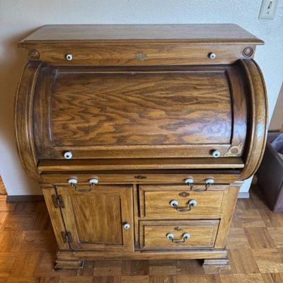 Available in auction - Lot 20 - roll top desk