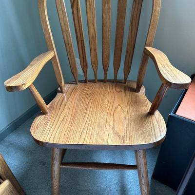 Farmhouse style chair
