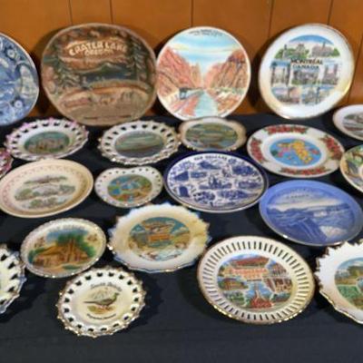 Commemorative plates from US and Canada