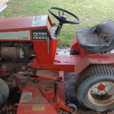 Lawn and Garden Tractor, JI Case Hydriv Model 220-77