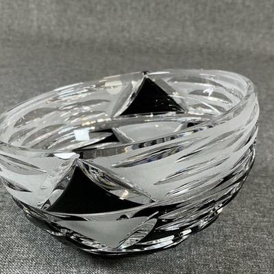 Caesar Crystal Bohemiae Mirage Standard Chestnut Bowl In Black 