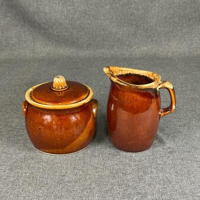 Vintage Hull Brown Stoneware Sugar Bowl And Creamer