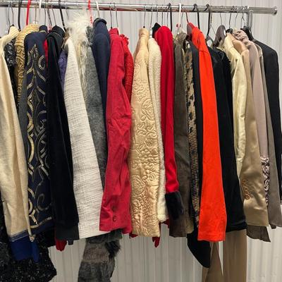 Women’s Suits, Jackets & More – Vintage Boston Proper, Buckman, Saks Fifth Ave, Coldwater, Reba!